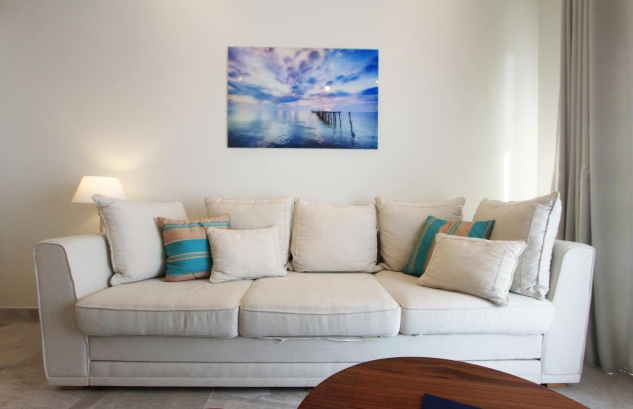 Lustica Bay Magnolia Apartment Тиват Экстерьер фото