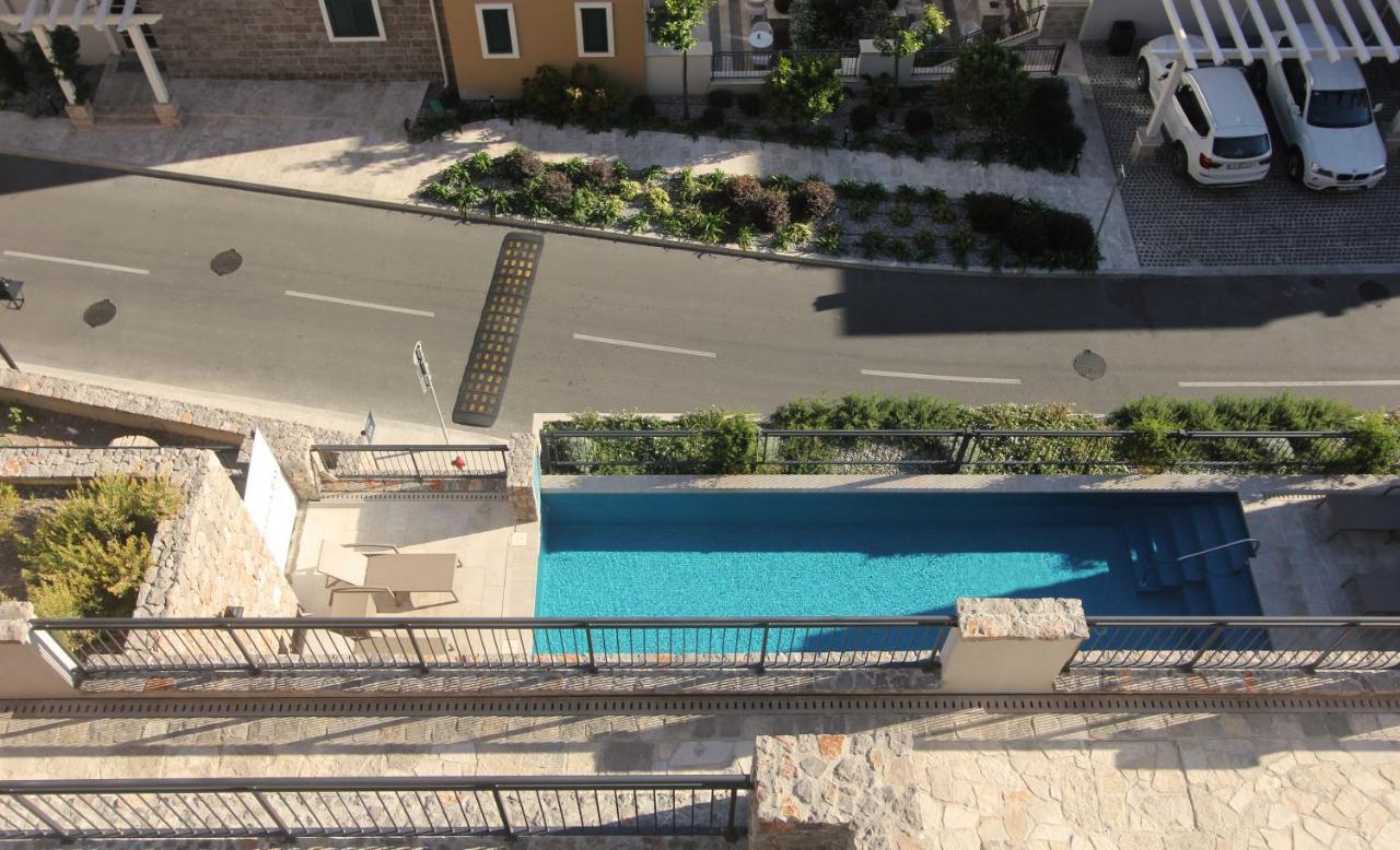 Lustica Bay Magnolia Apartment Тиват Экстерьер фото